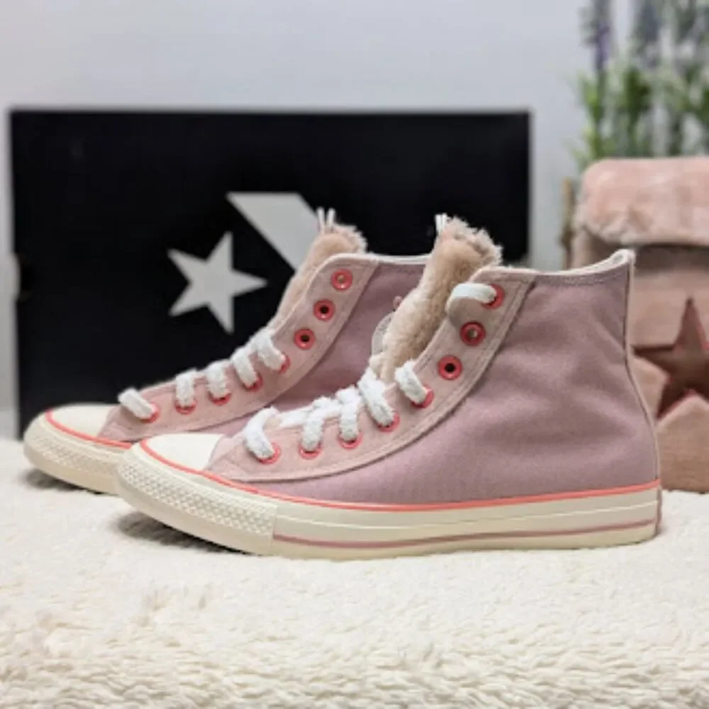Converse CTAS Pink Bunny Rabbit Faux Fur Hi Top Sneakers + Bag Women's 9.5 NIB